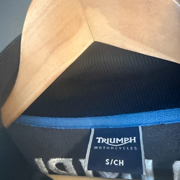 Triumph S Good used VINTAGE Black and Gray sweatshirt with jacket vibe patched - Picture 11 of 15